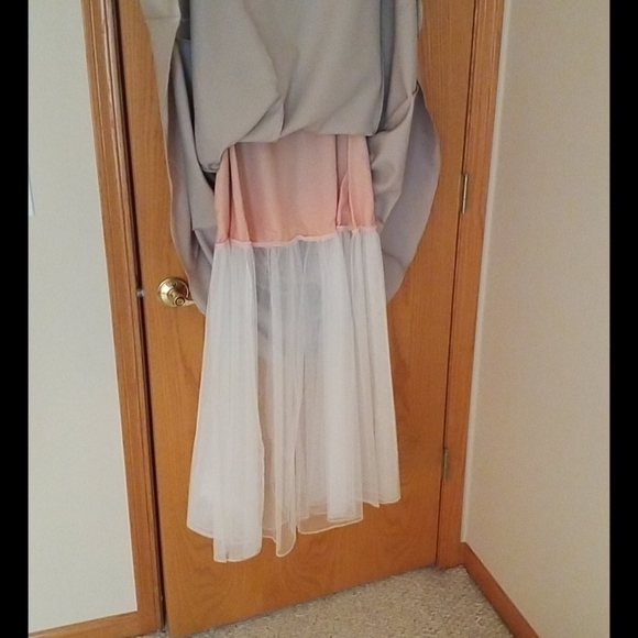 Theory Nettoyage Lace and Satin Gown with Shawl - Picture 4 of 12